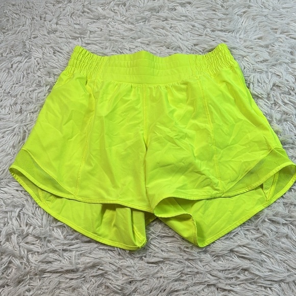Lululemon Hotty Hot High-Rise Short 4" Highlight Yellow - Picture 1 of 6